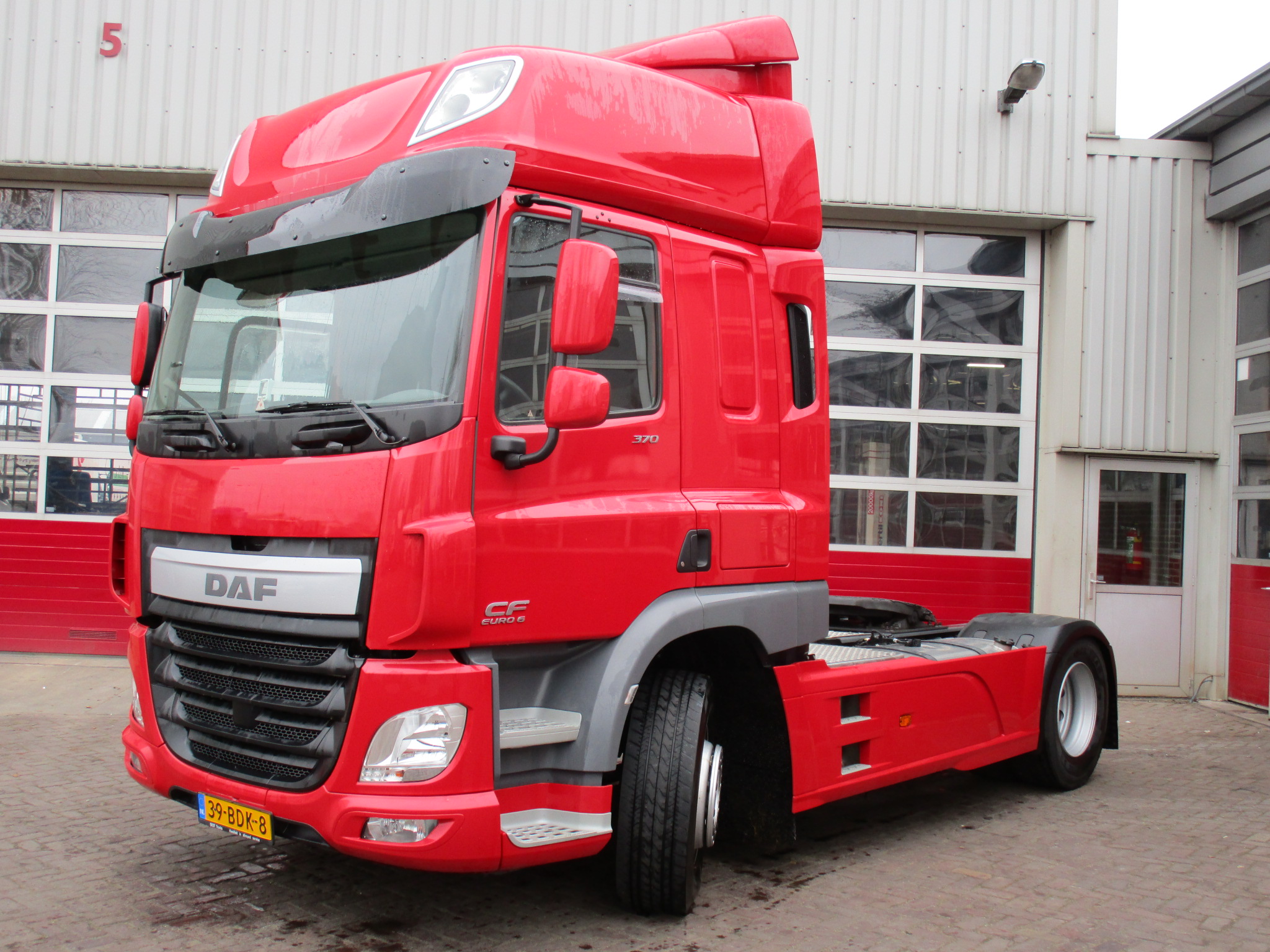 Vrachtwagen DAF 39-BDK-8 39 BDK 8 39BDK8